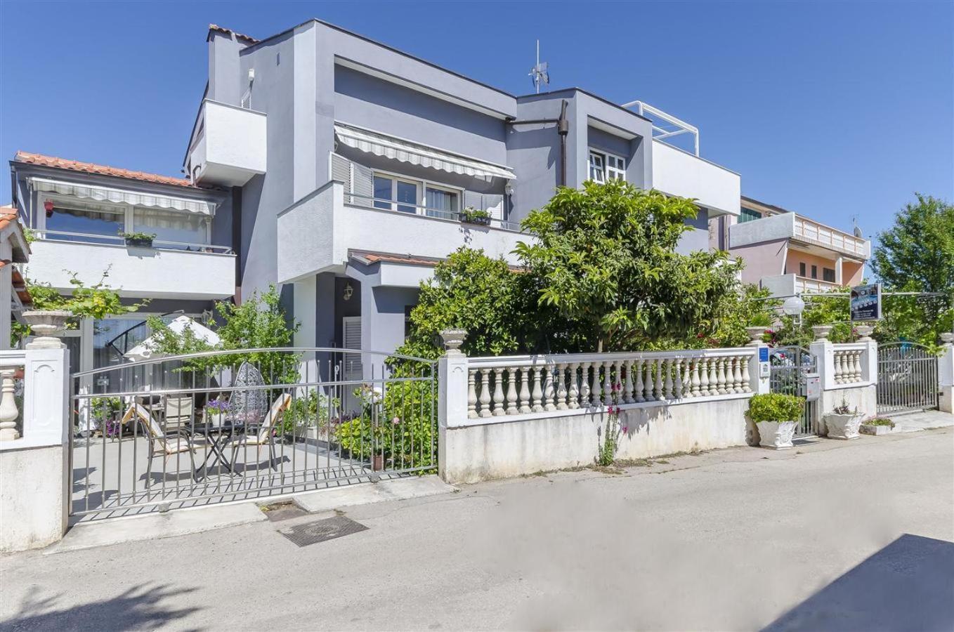 Apartments Keran - By Suites Living Vodice Luaran gambar